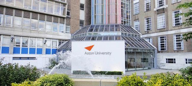 2022年阿斯顿大学英国排名多少？