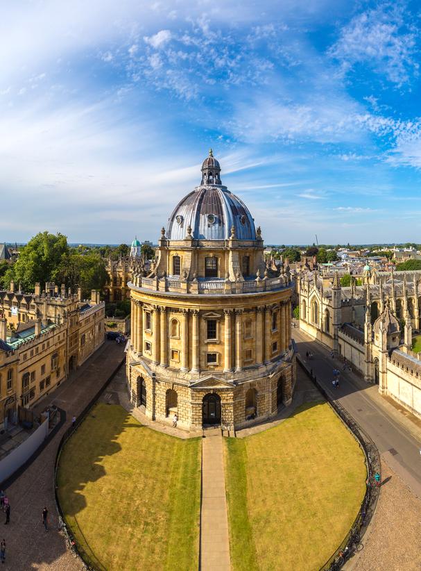 英国牛津大学在全世界排名第几？